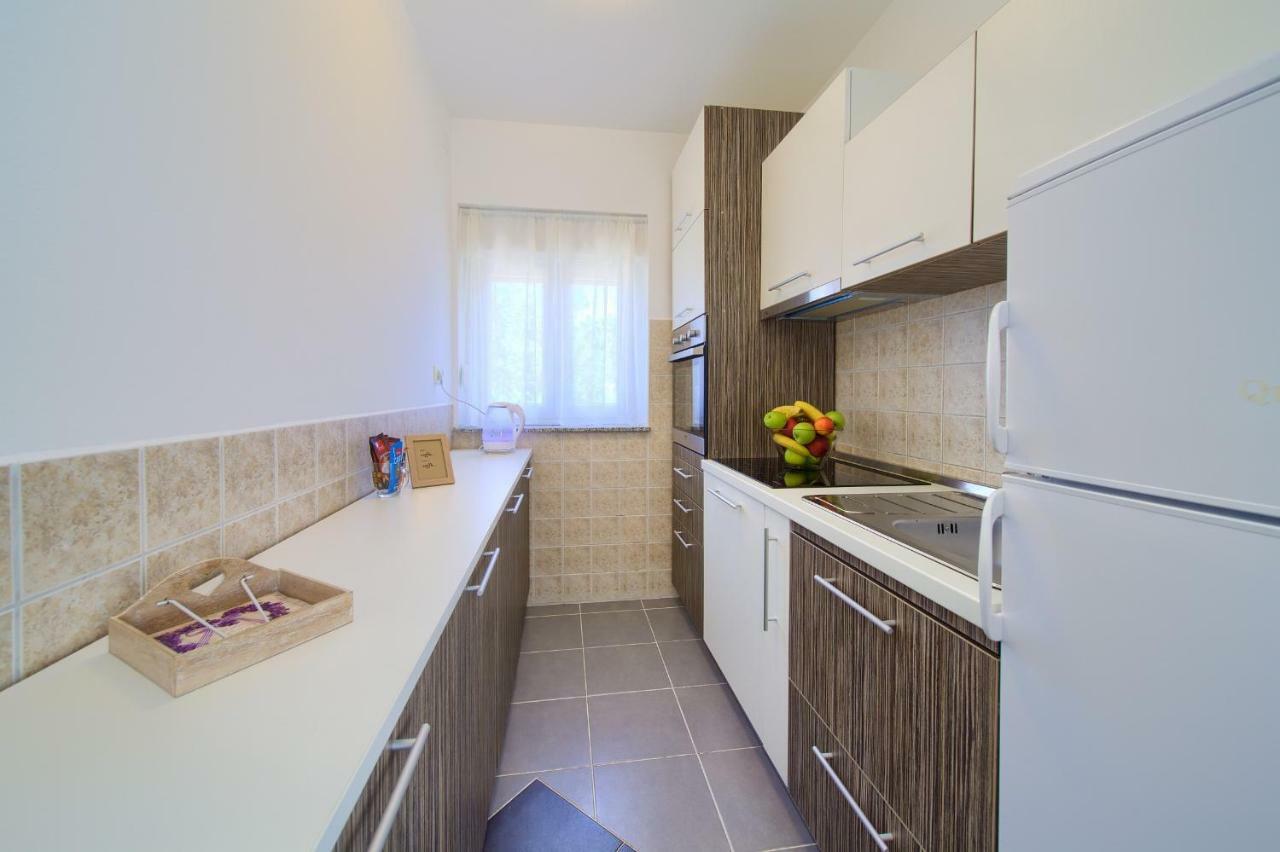 Apartmani Zeljka Salatić Zewnętrze zdjęcie