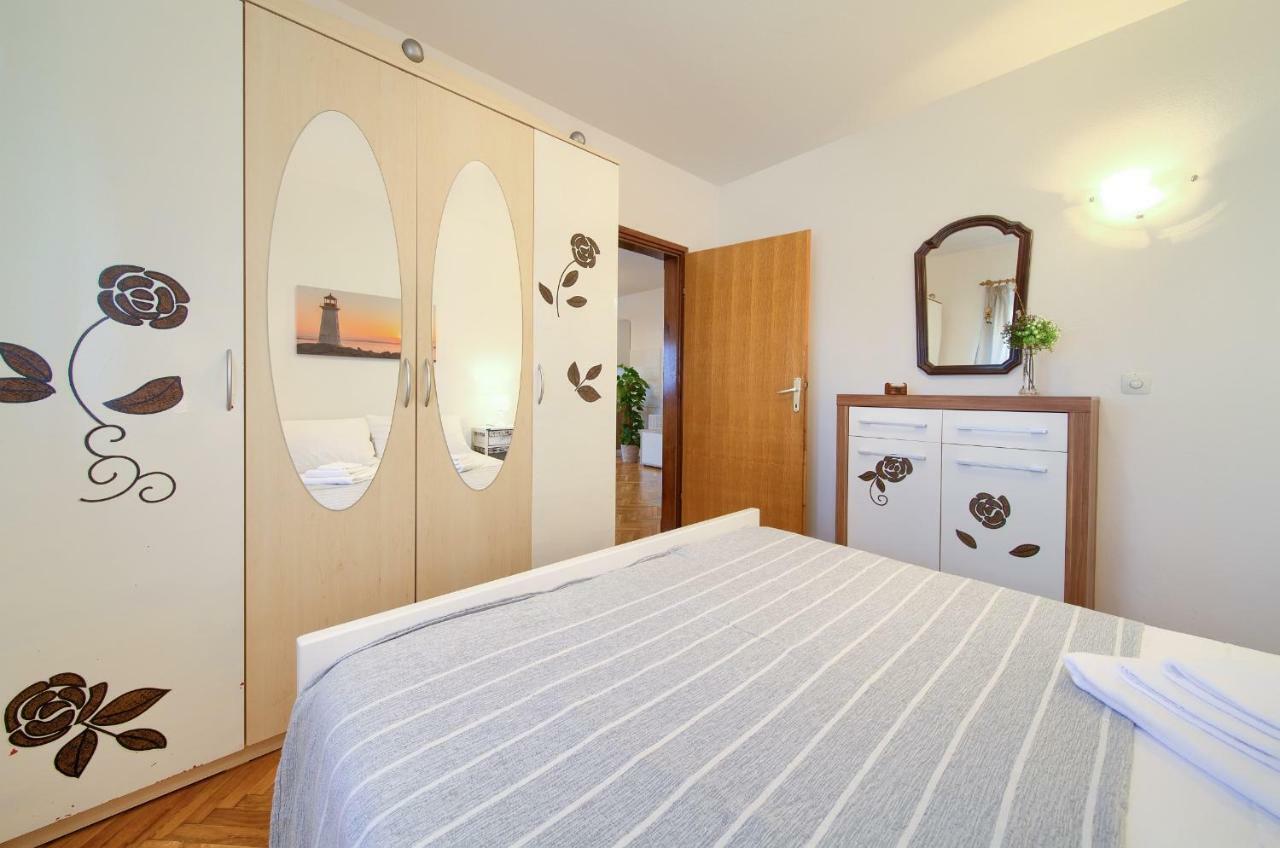 Apartmani Zeljka Salatić Zewnętrze zdjęcie
